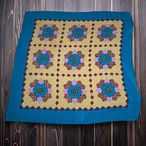 Geoffrey Beene 100% Silk Square Scarf – Floral Quilted Pattern – Teal Background